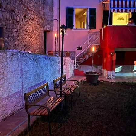 Red House Villa Tivegna Luaran gambar