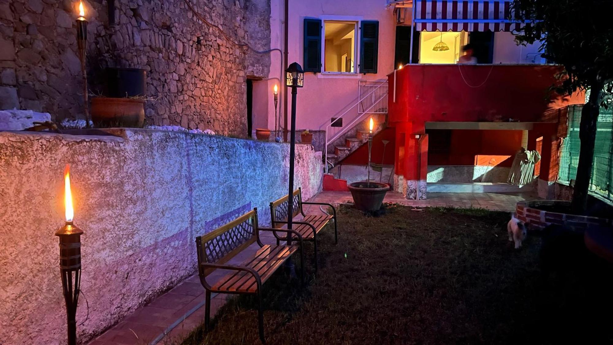 Red House Villa Tivegna Luaran gambar